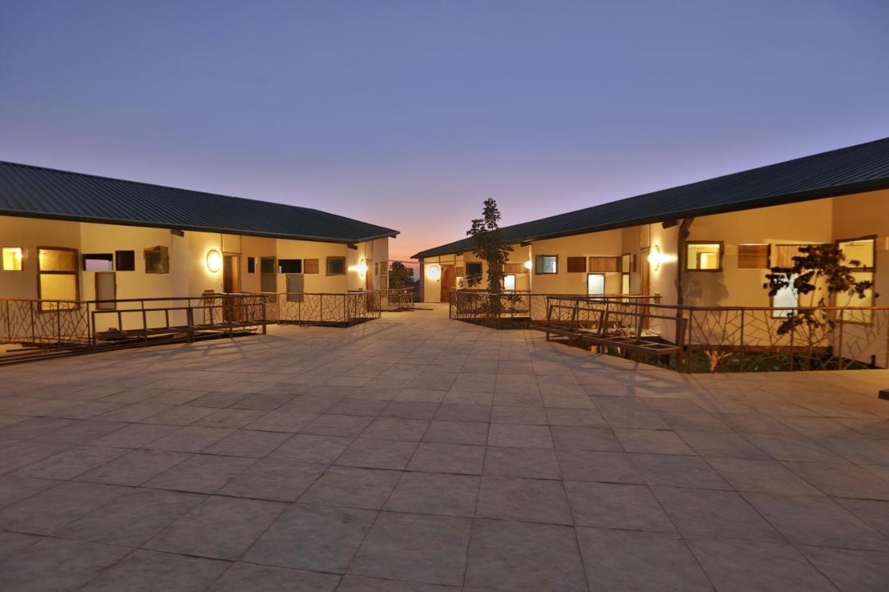 Tadoba Jungle Camp Hotel Mohurli Eksteriør billede