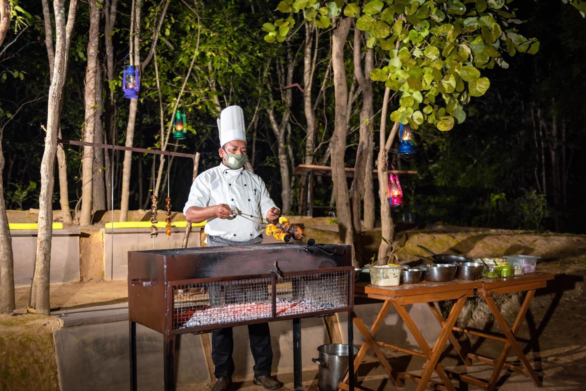 Tadoba Jungle Camp Hotel Mohurli Eksteriør billede