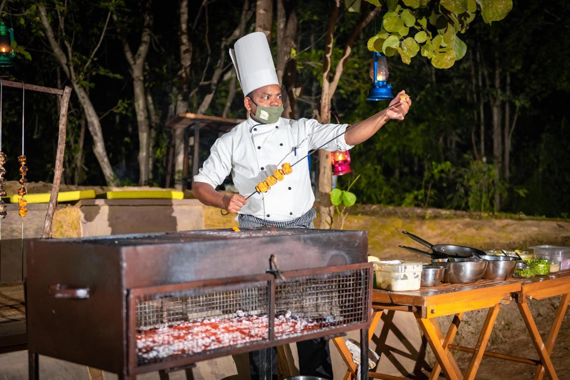 Tadoba Jungle Camp Hotel Mohurli Eksteriør billede
